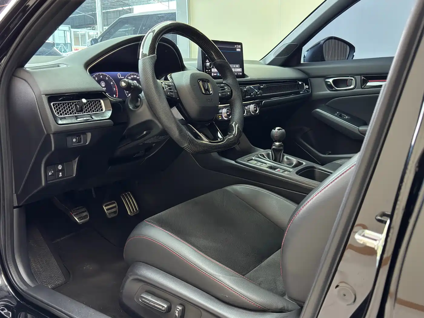 Фото 9 - Honda Civic
