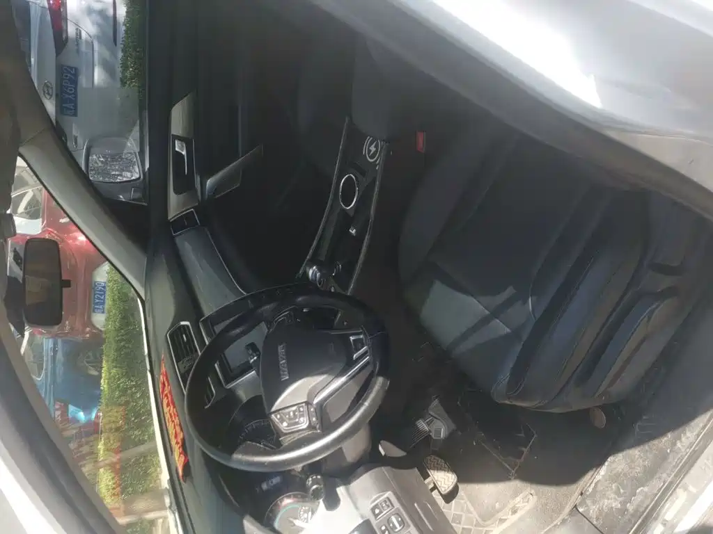 Фото 12 - Haval H2