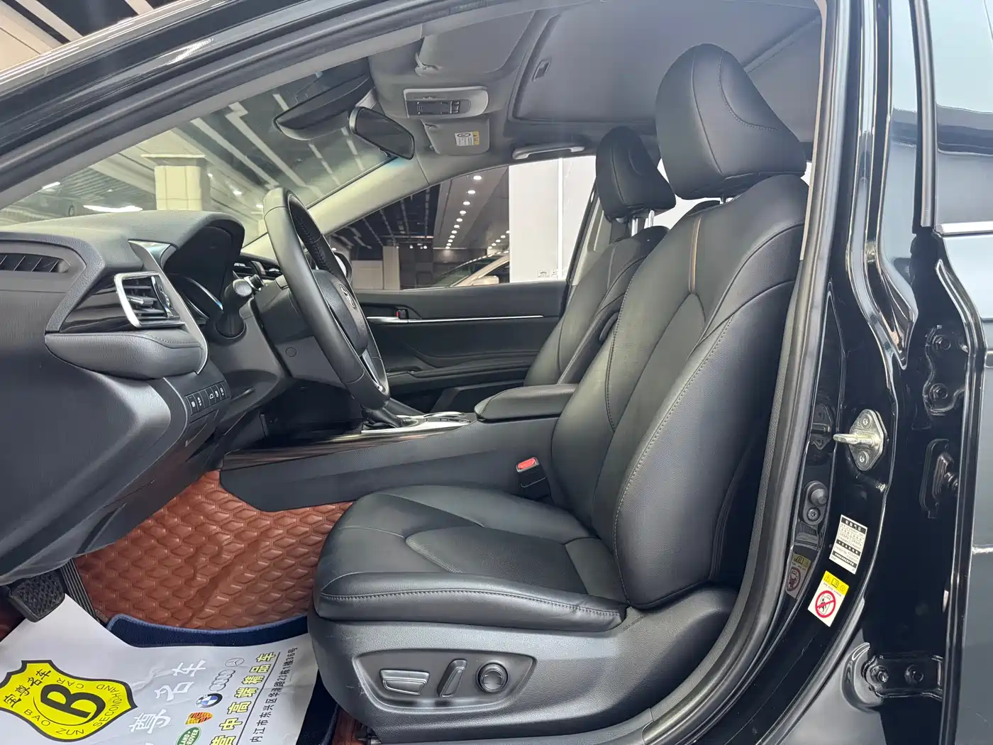 Toyota Camry 2018 2.0G Luxury Edition фото 7