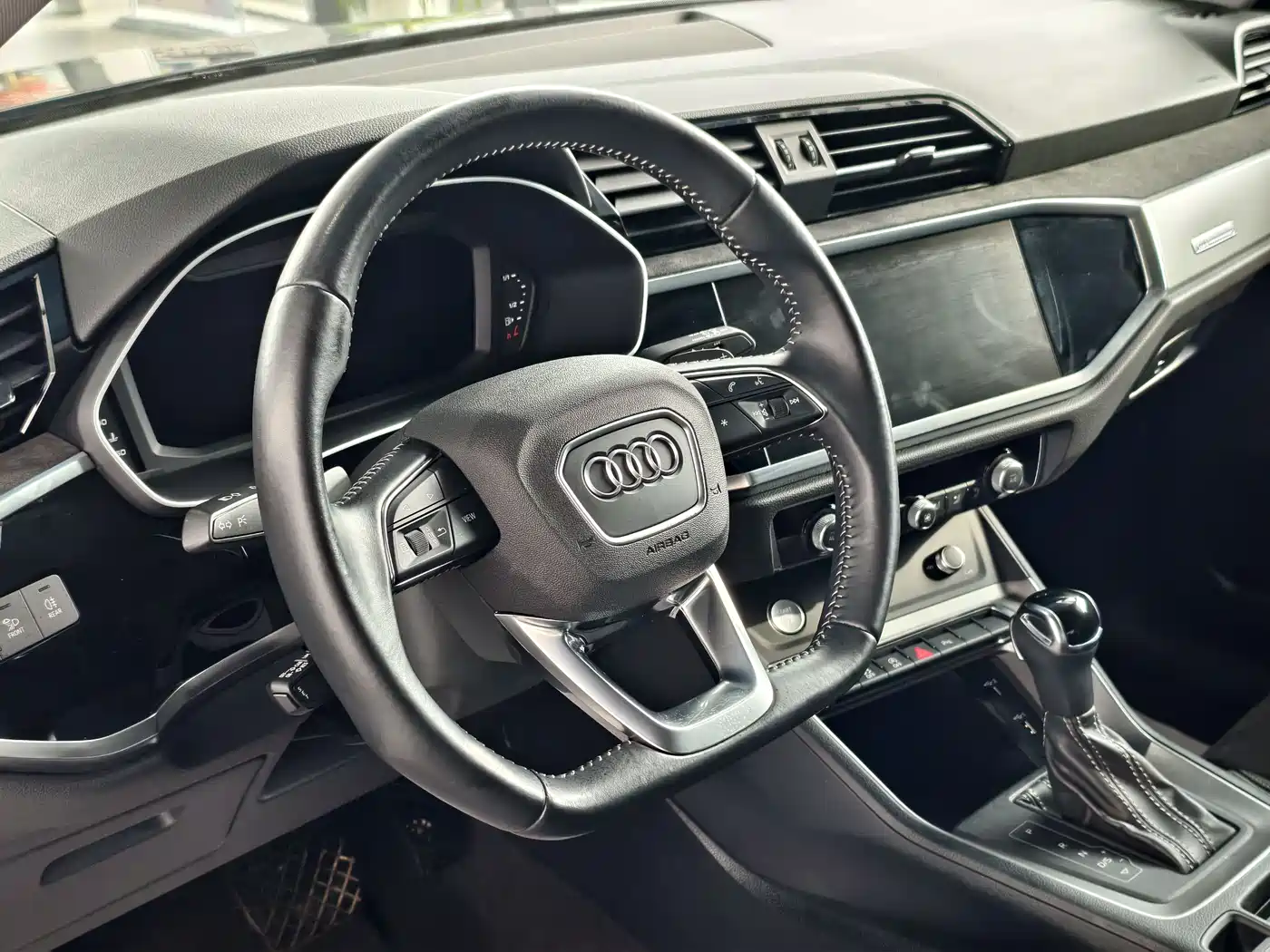 Audi Q3 2020 35 TFSI Fashion Dynamic фото 8