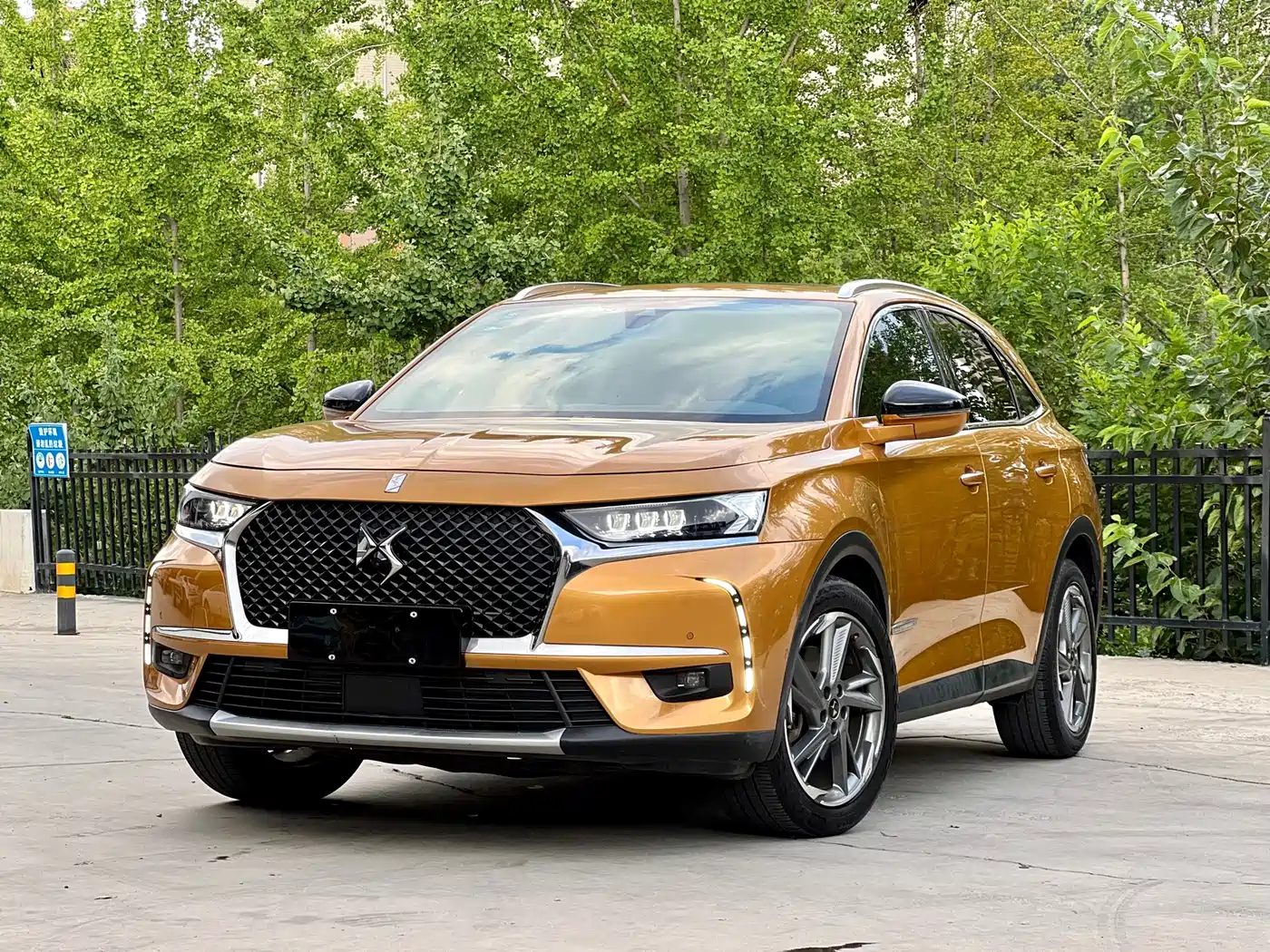 DS 7 2018 2018 45THP Opera Edition