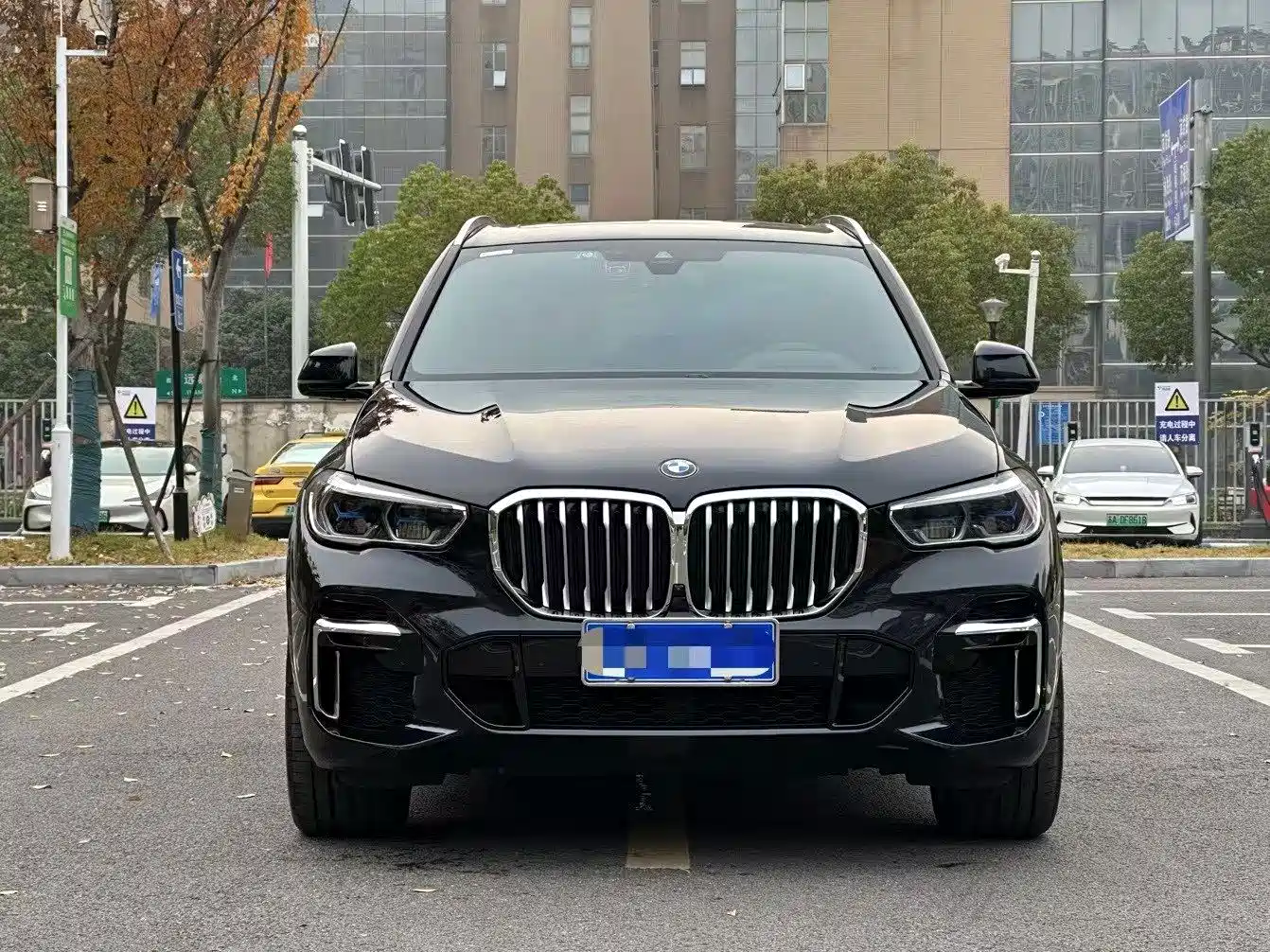 BMW X5 2022 2022 Model xDrive 40Li M Sport Package