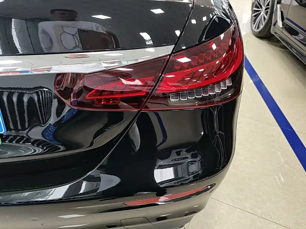Mercedes-Benz E-Class 2022 E 260 L Sport фото 8
