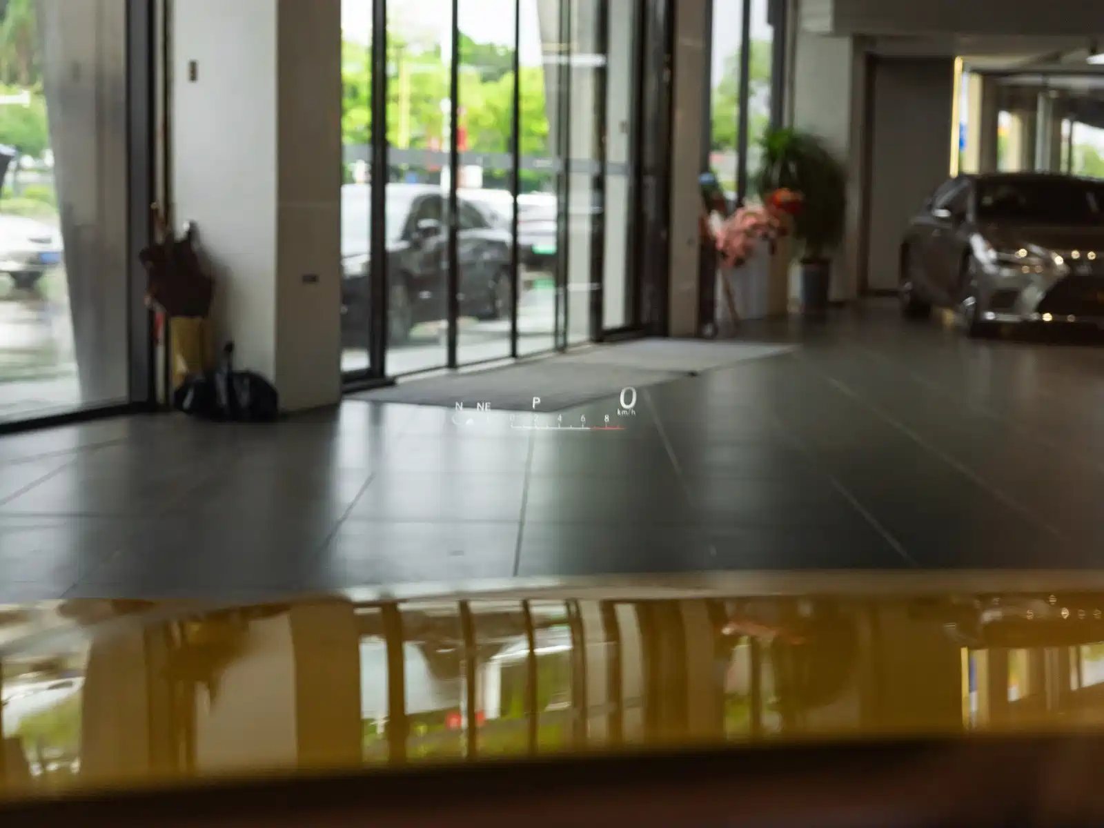 Фото 20 - Lexus LC