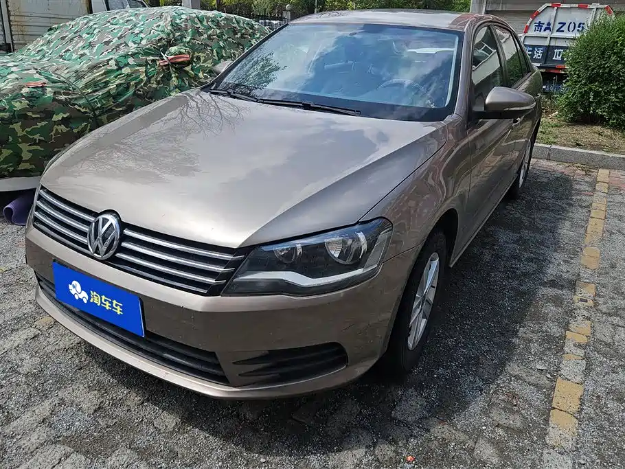 Volkswagen Bora 2013 1.6L Manual Fashion Model