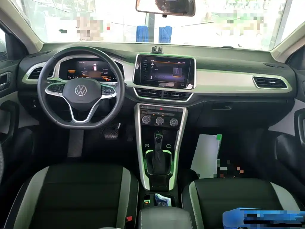 Volkswagen T-Roc, миниатюра 10