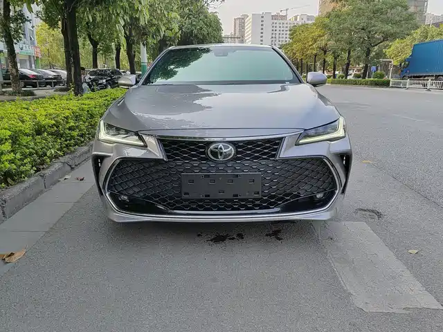TOYOTA ASIAN DRAGON