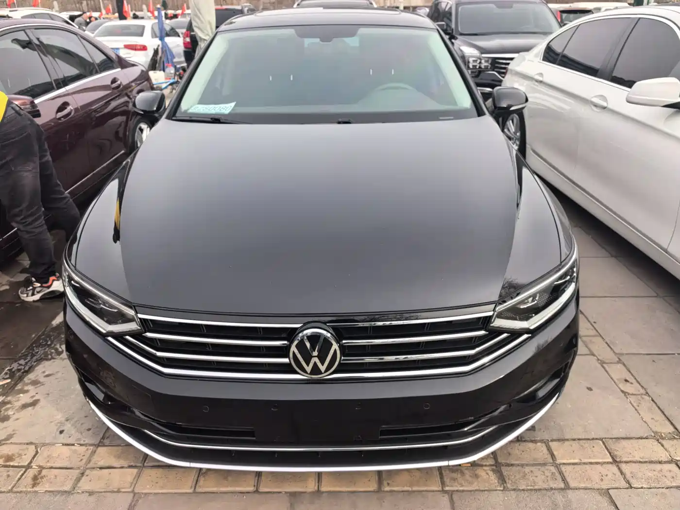Volkswagen Magotan 2020 330TSI DSG Luxury фото 2