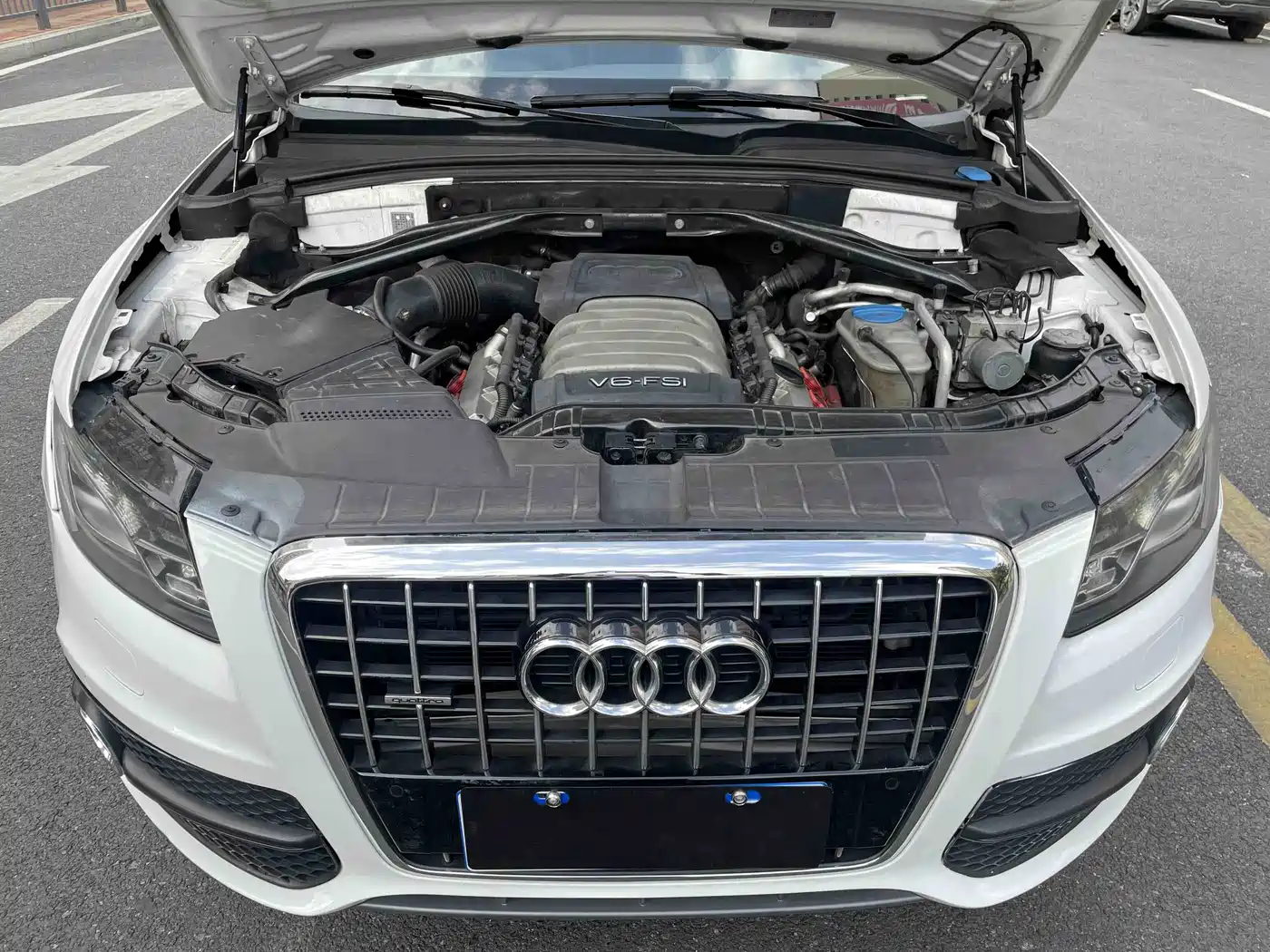 Audi Q5 (Import) 2010 3.2FSI Sport фото 16