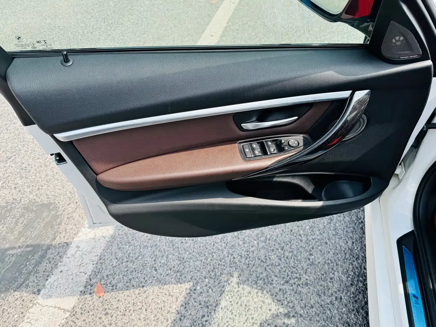 BMW 3 Series 2019 320Li M Sport Black Night Edition фото 4