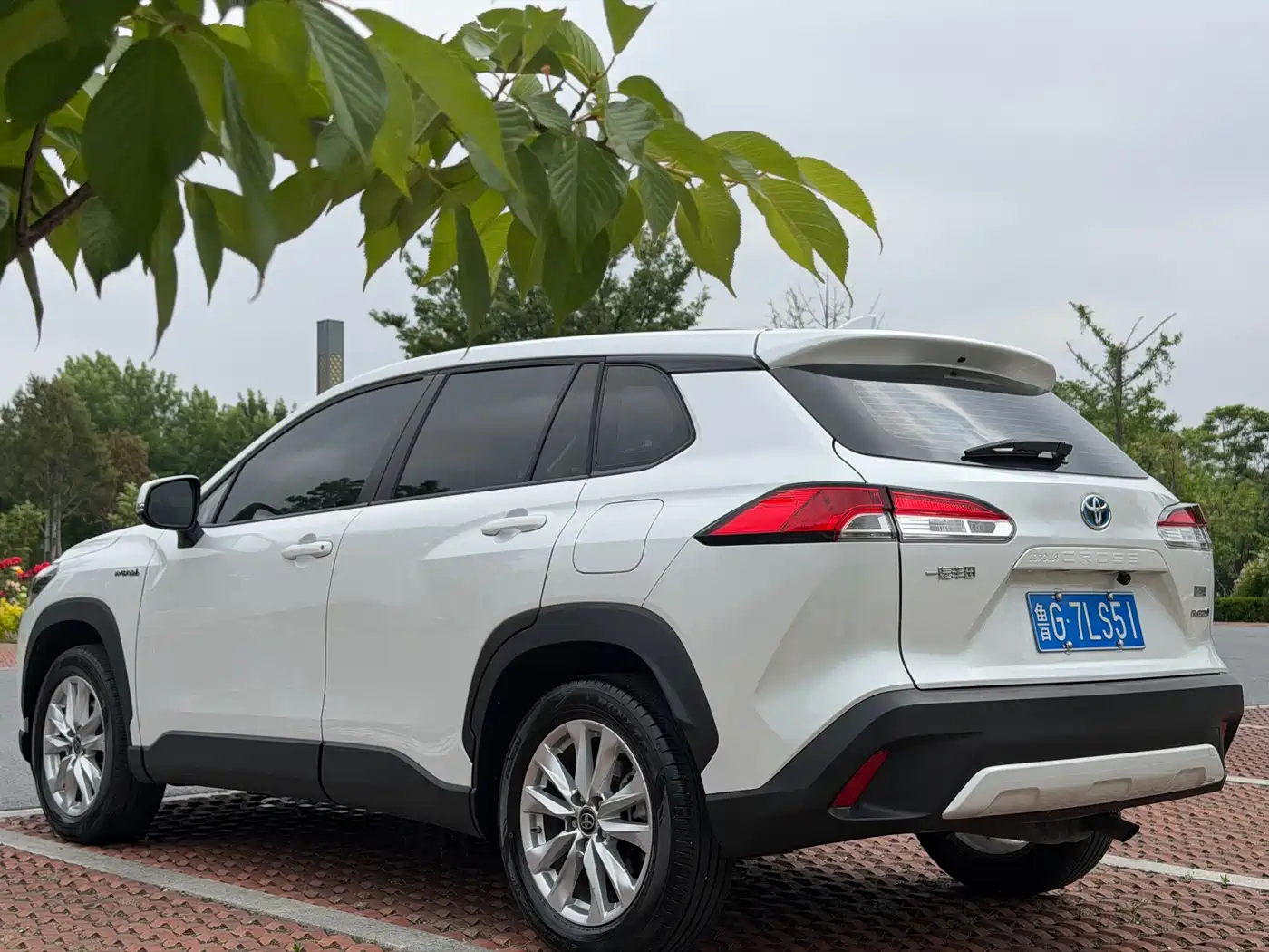 Toyota Corolla Cross 2023 Hybrid 2.0L Elite Edition фото 3