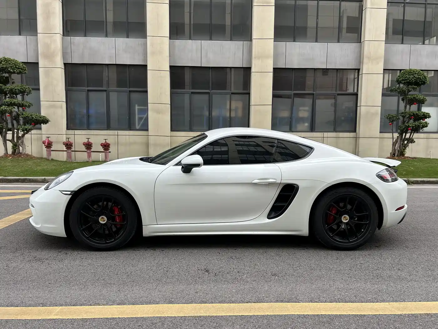 Porsche 718 2016 Cayman 2.0T фото 11