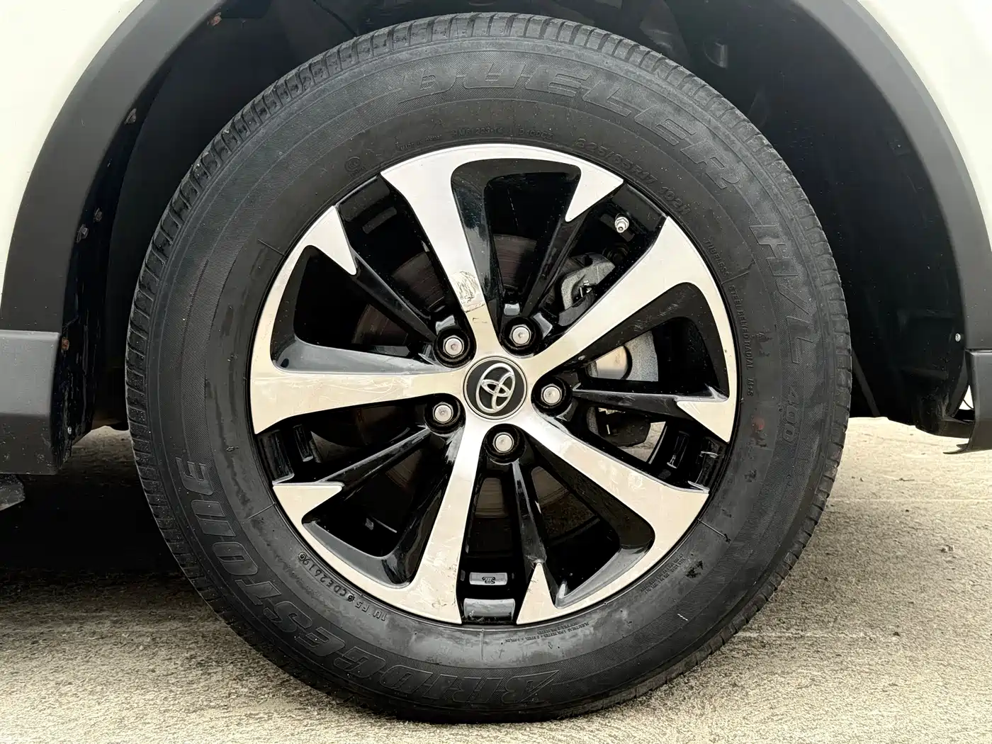 Toyota RAV4 Rongfang 2019 2.0L CVT 2WD Trend Edition China VI фото 14