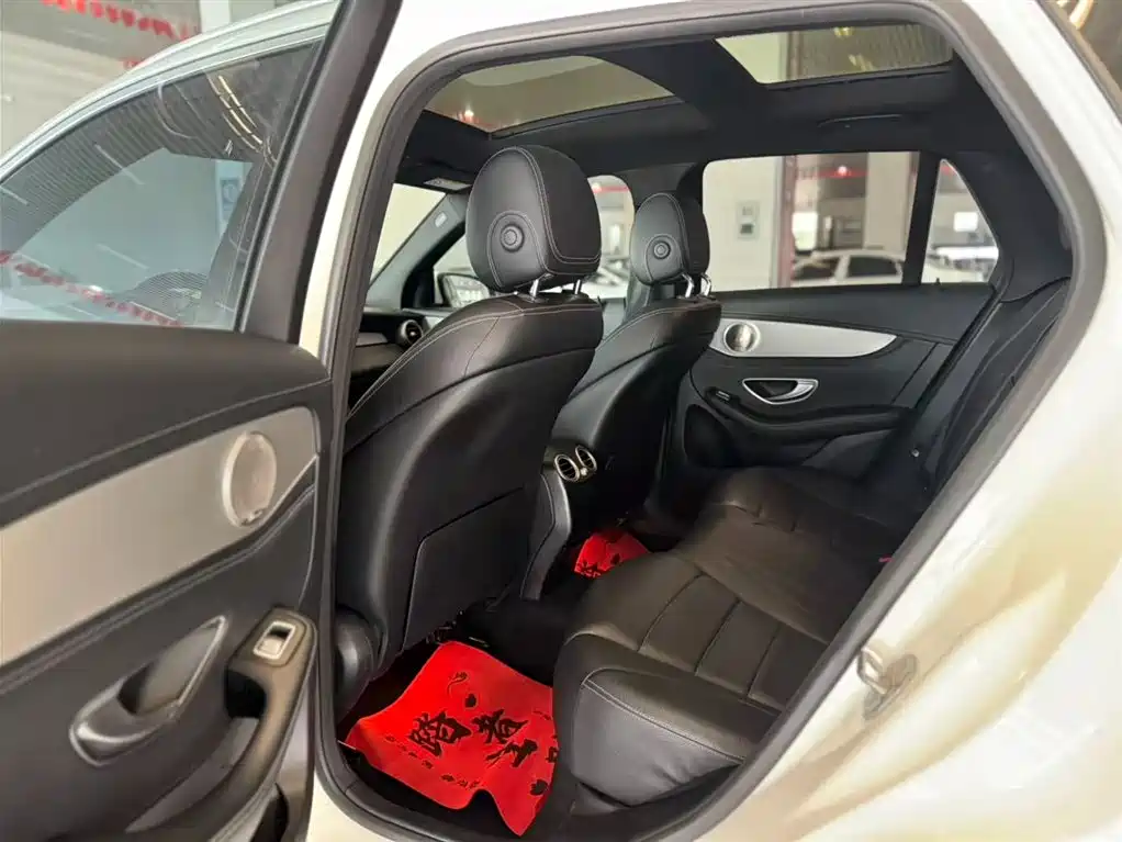 Mercedes-Benz GLC 2018 GLC 200 4MATIC фото 6