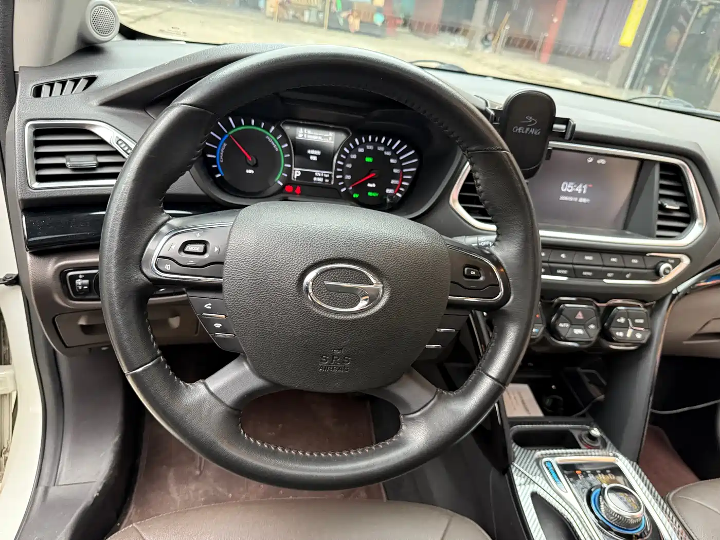 GAC Trumpchi Trumpchi GS4 New Energy 2017 1.5L PHEV Premium Edition фото 14