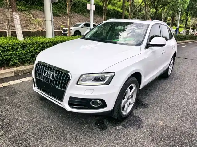  Audi Audi Q5 2017 40 TFSI Progressive