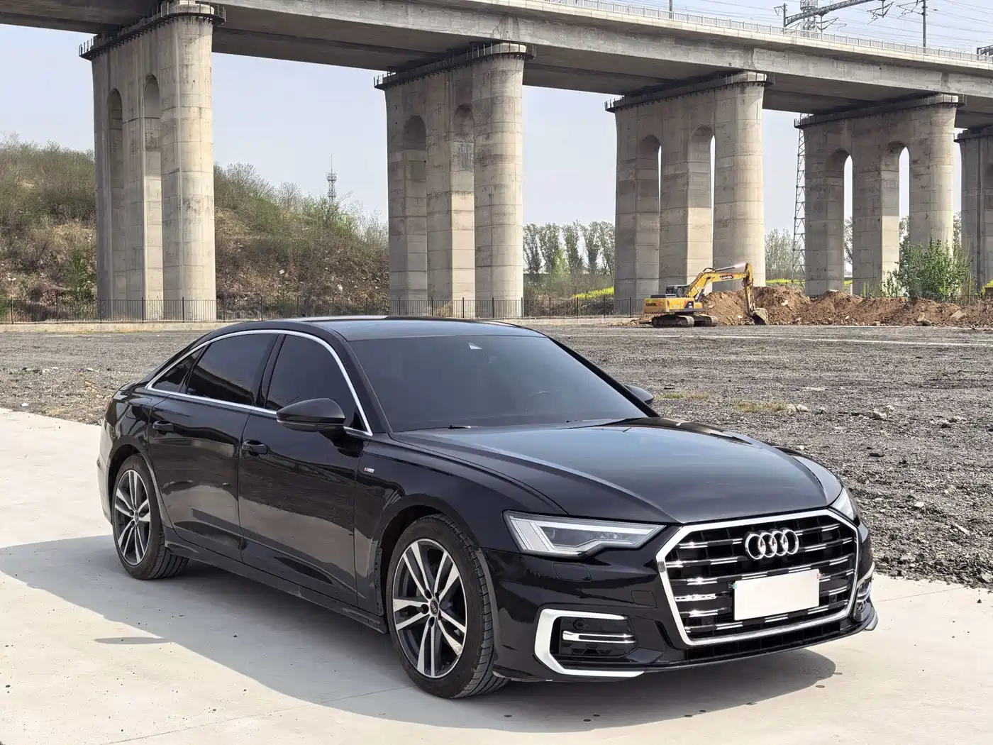 Audi A6L 2024 40 TFSI Luxury Dynamic фото 6