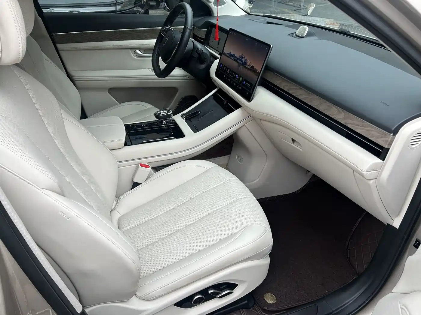 AITO Wenjie AITO M7 2022 1.5T AWD Luxury Edition фото 17