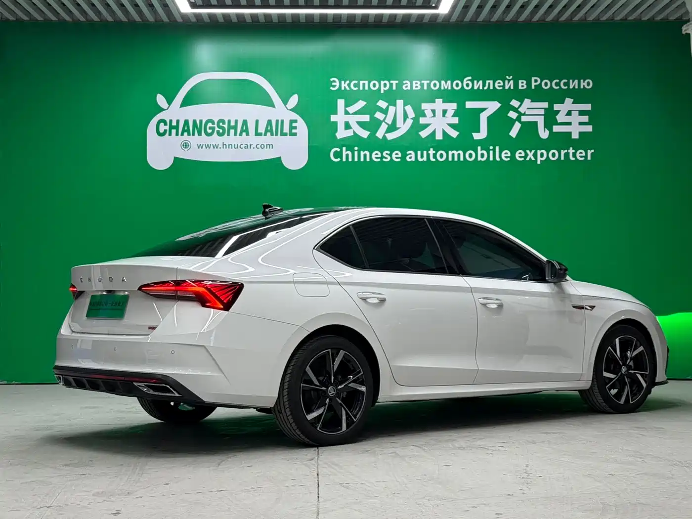 Škoda Octavia 2022 PRO TSI280 Luxury Edition фото 5