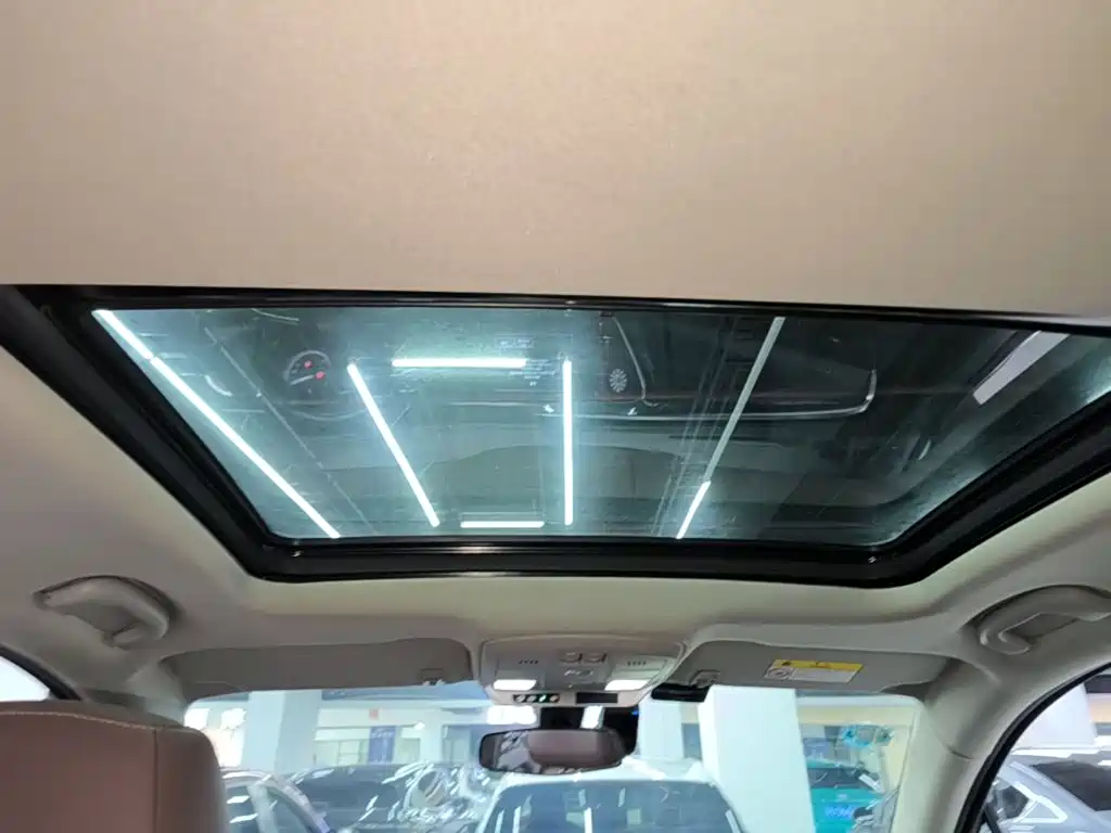 Фото 18 - Buick Envision Plus