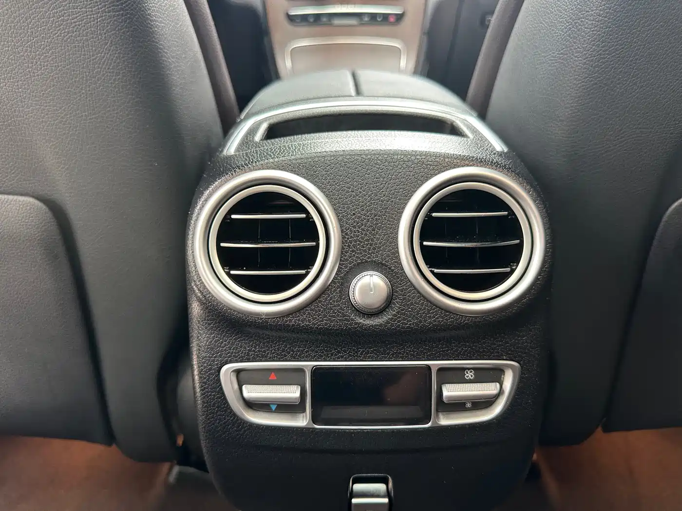 Mercedes-Benz GLC 2021 GLC 300 L 4MATIC Sporty фото 7