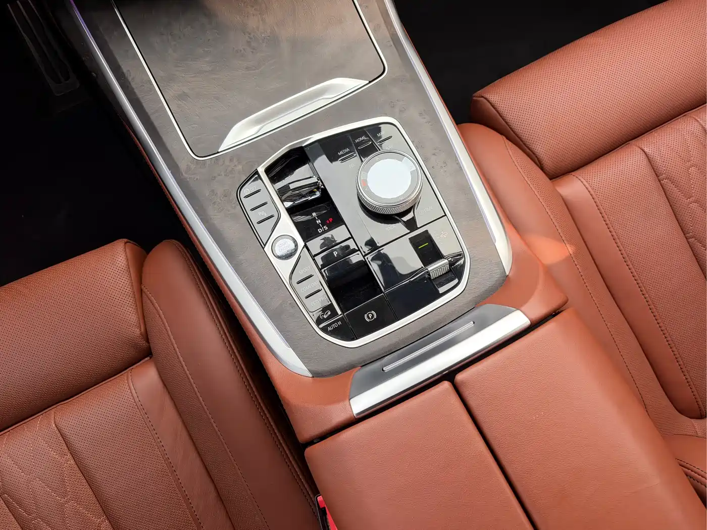 BMW X7 2023 xDrive40i Exclusive M Sport Package фото 10