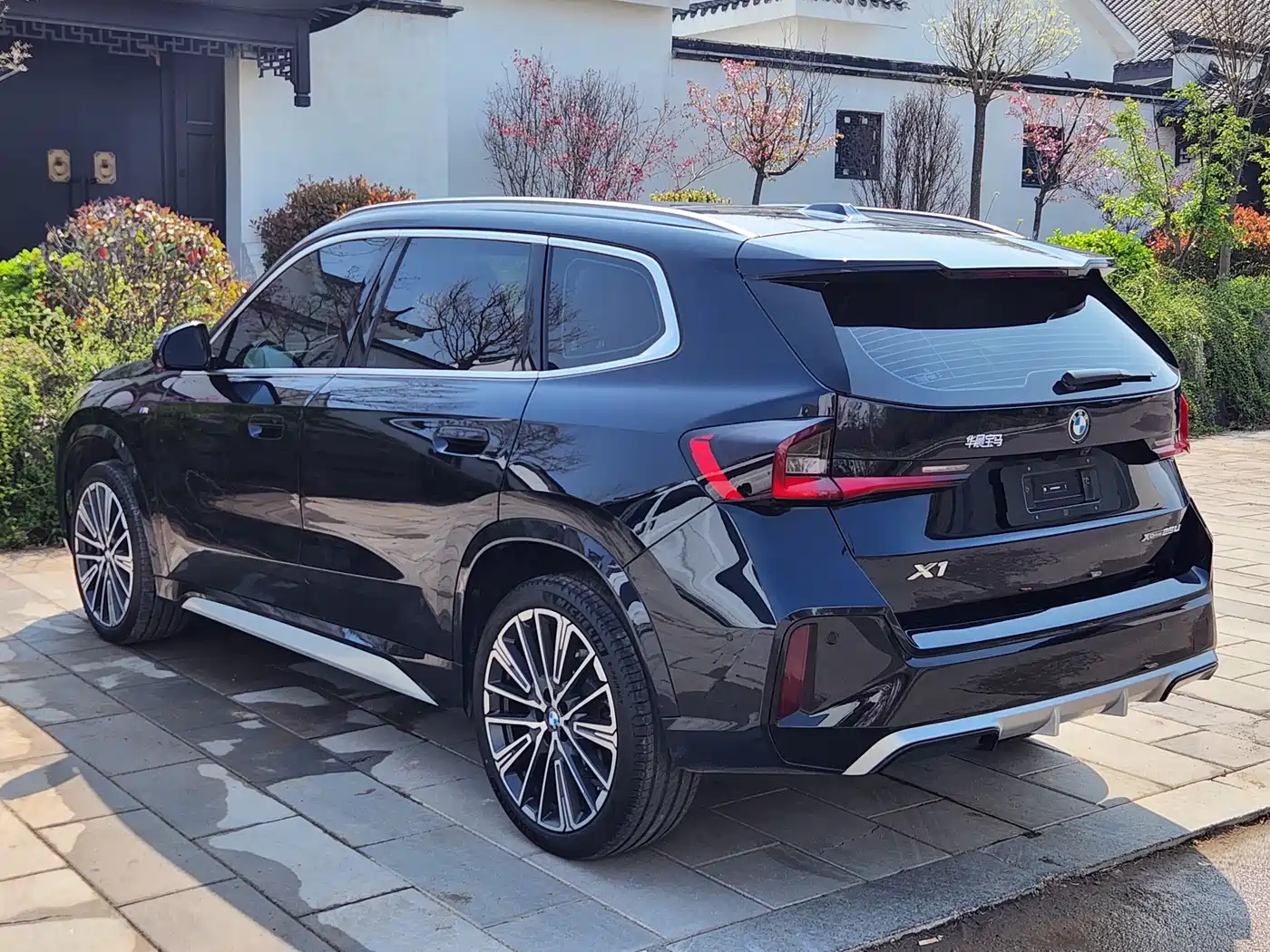 BMW X1 2025 sDrive25Li M Sport Package фото 7