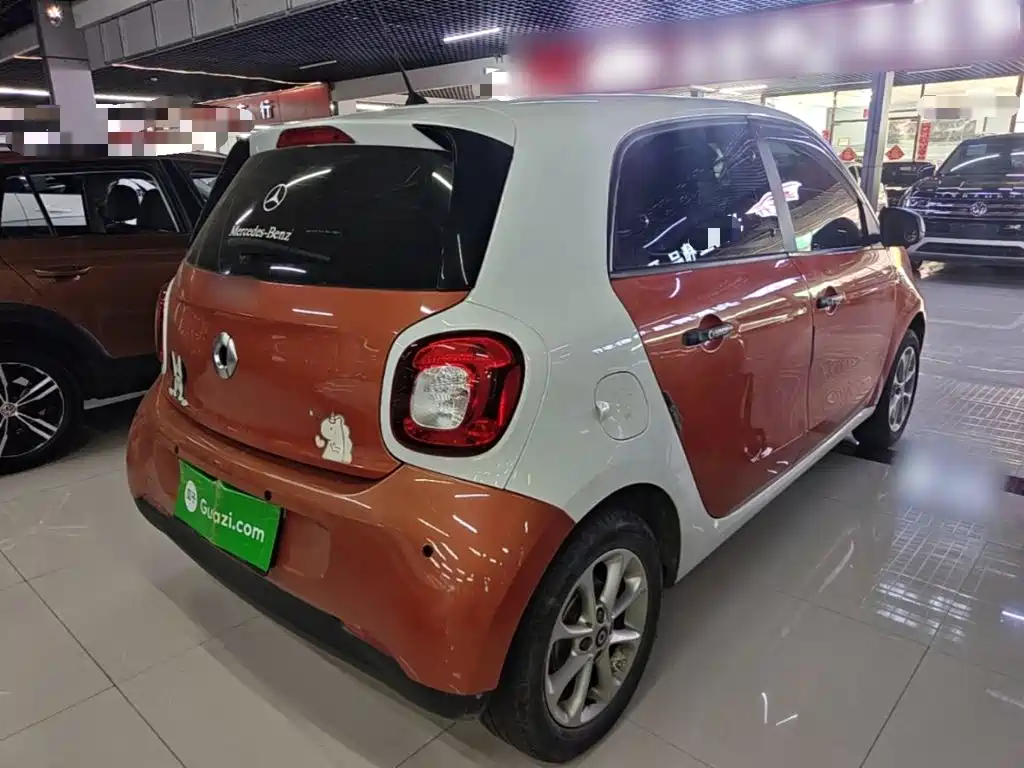 smart forfour 2019 2018 1.0L 52kW Agile Edition