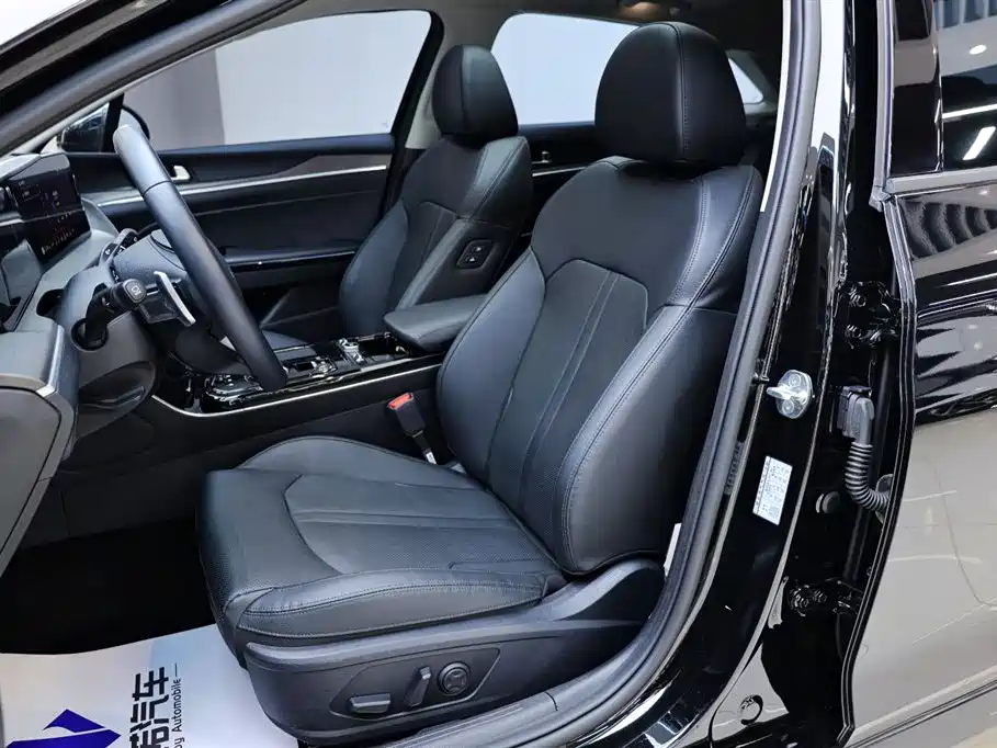 Kia K5 2021 380T GT-Line Flagship Edition фото 25