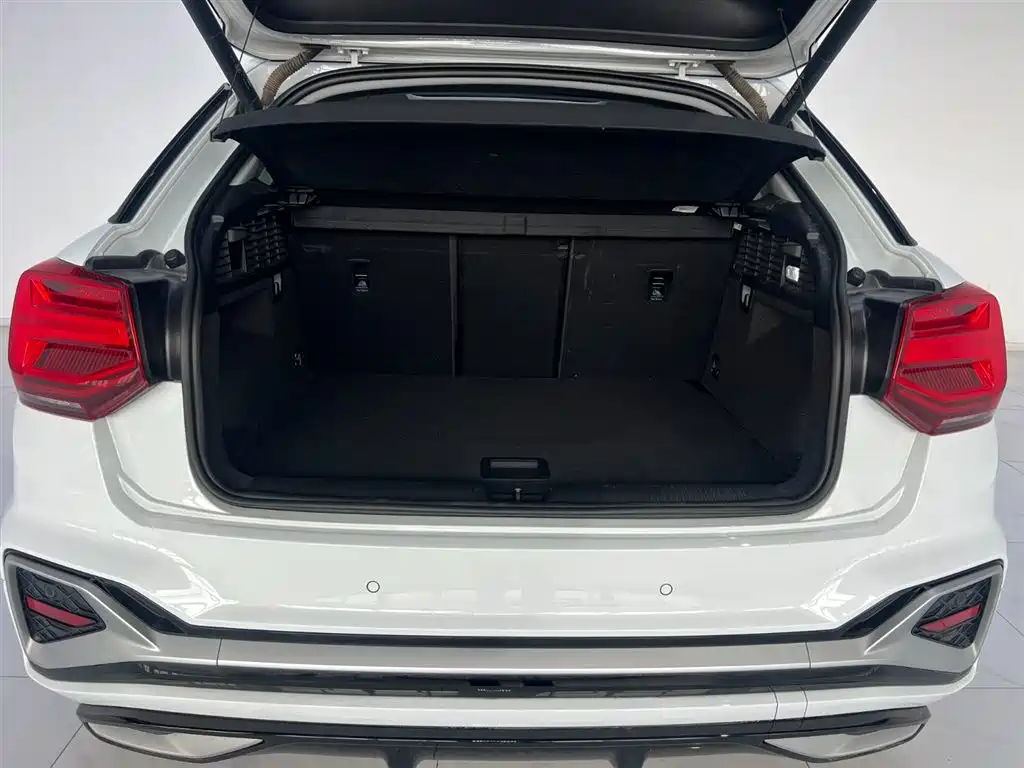 Audi Q2L 2022 35 TFSI Fashion Dynamic фото 6