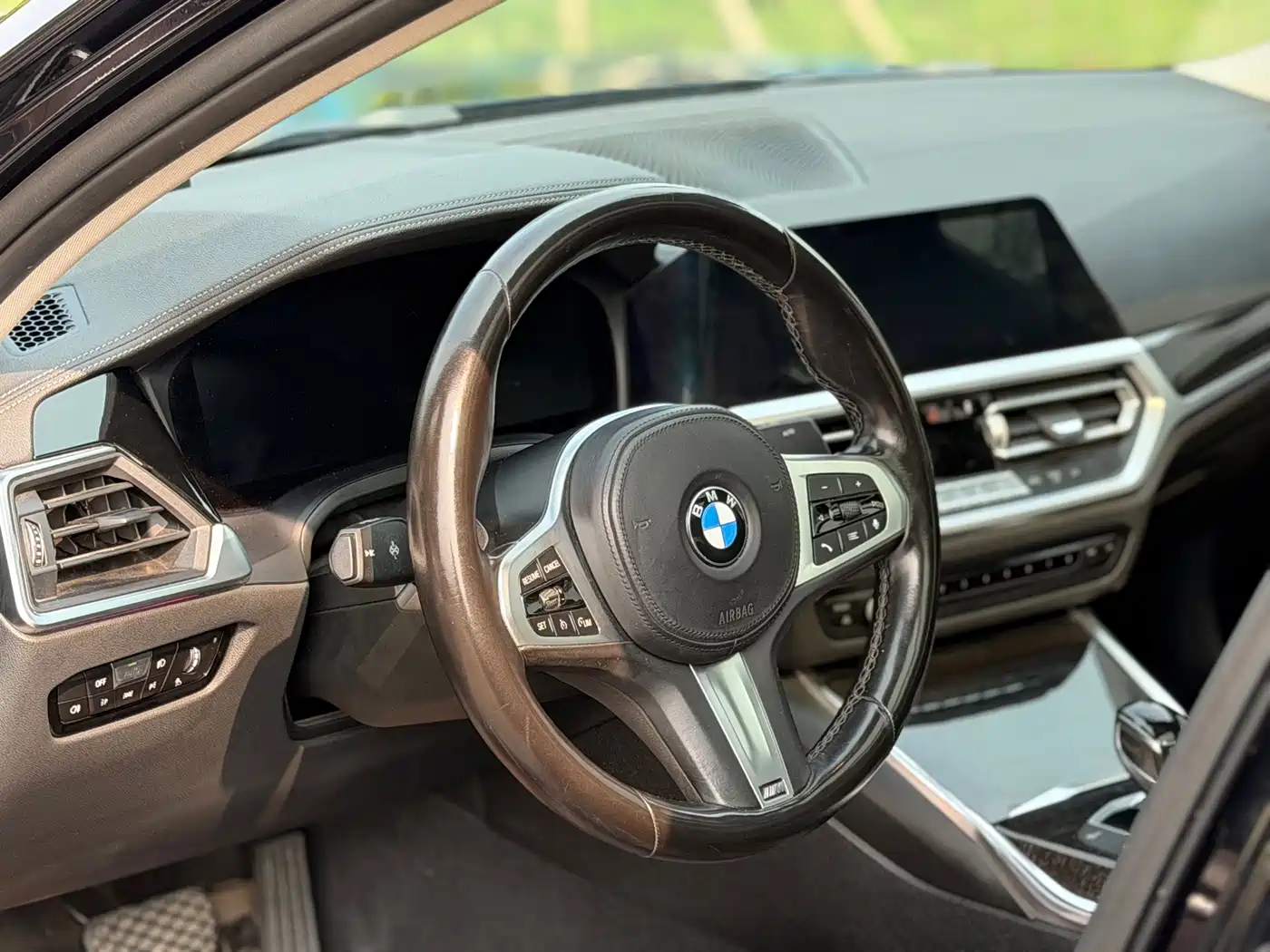 BMW 3-SERIES