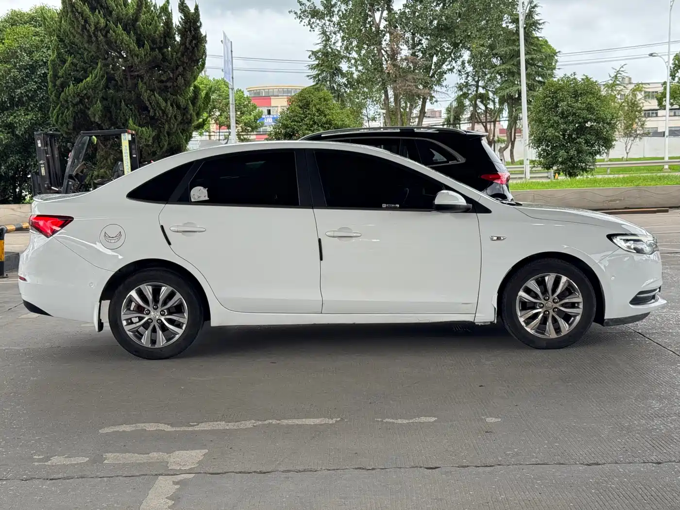 Фото 19 - Buick Excelle