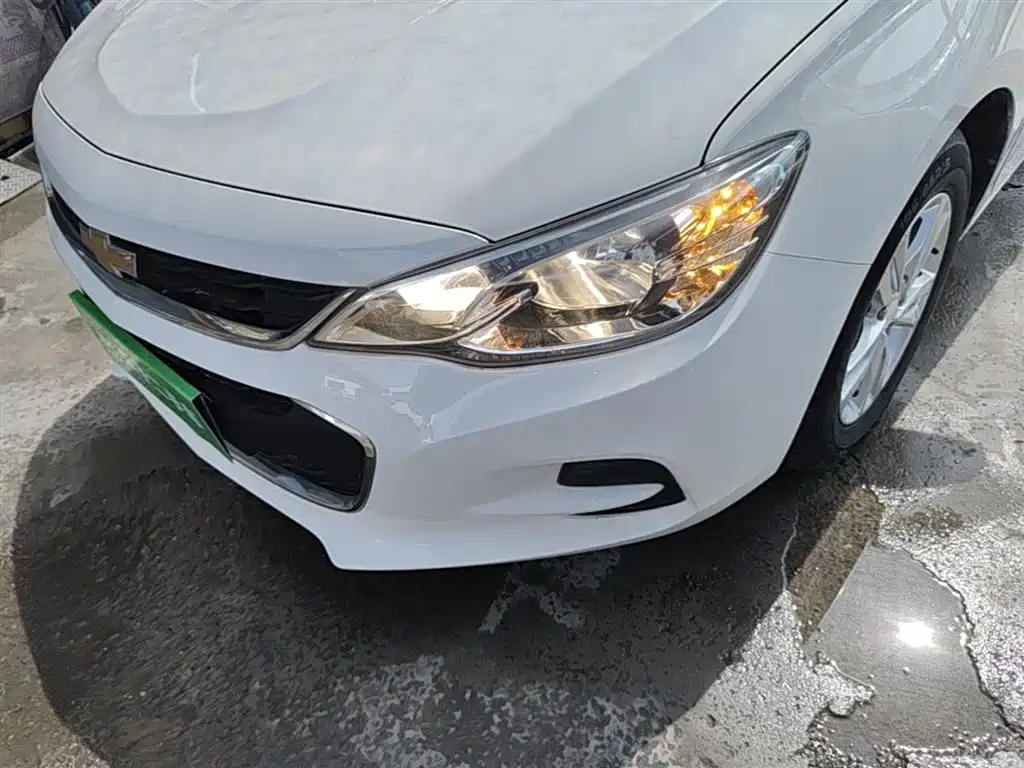 Chevrolet Cavalier 2016 1.5L Manual Enjoyment Edition фото 24