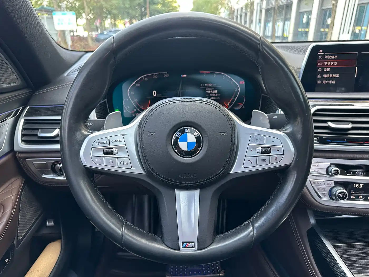 BMW 7 Series 2019 740Li Exclusive M Sport Package фото 6