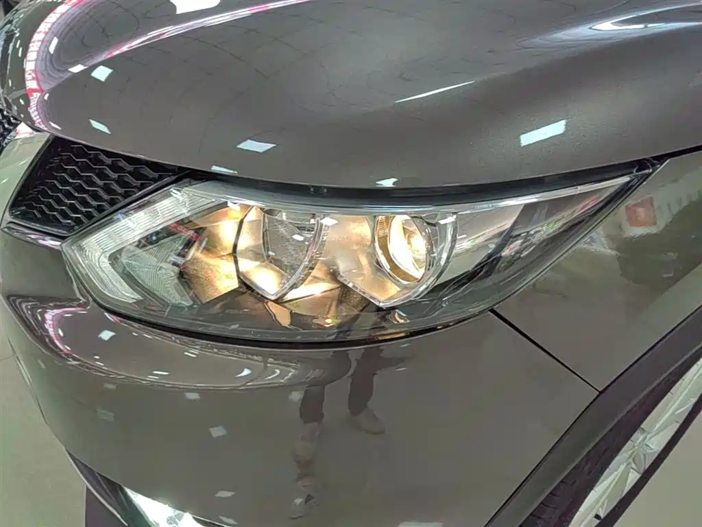 Фото 24 - Nissan Qashqai