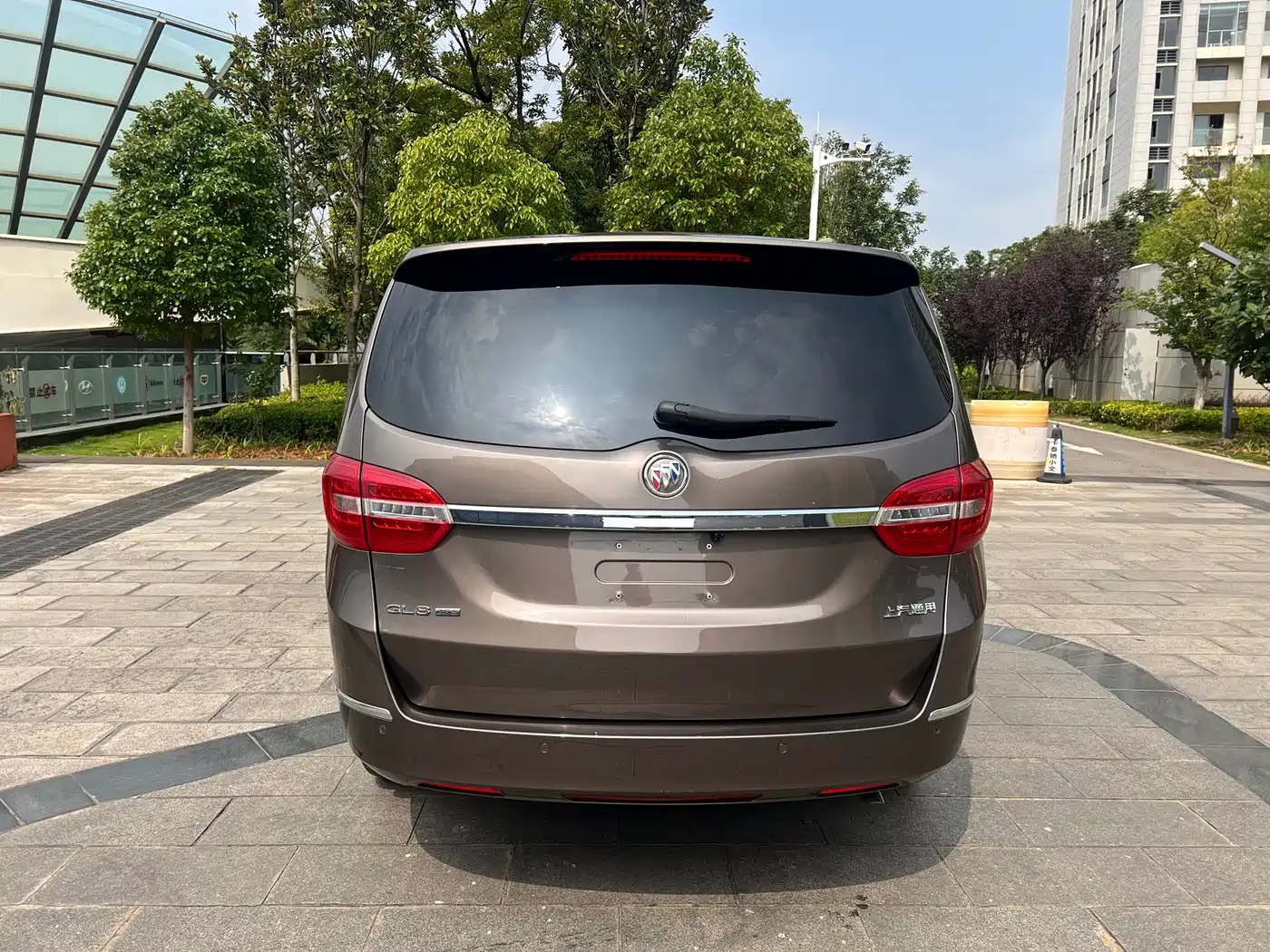 Фото 14 - Buick GL8