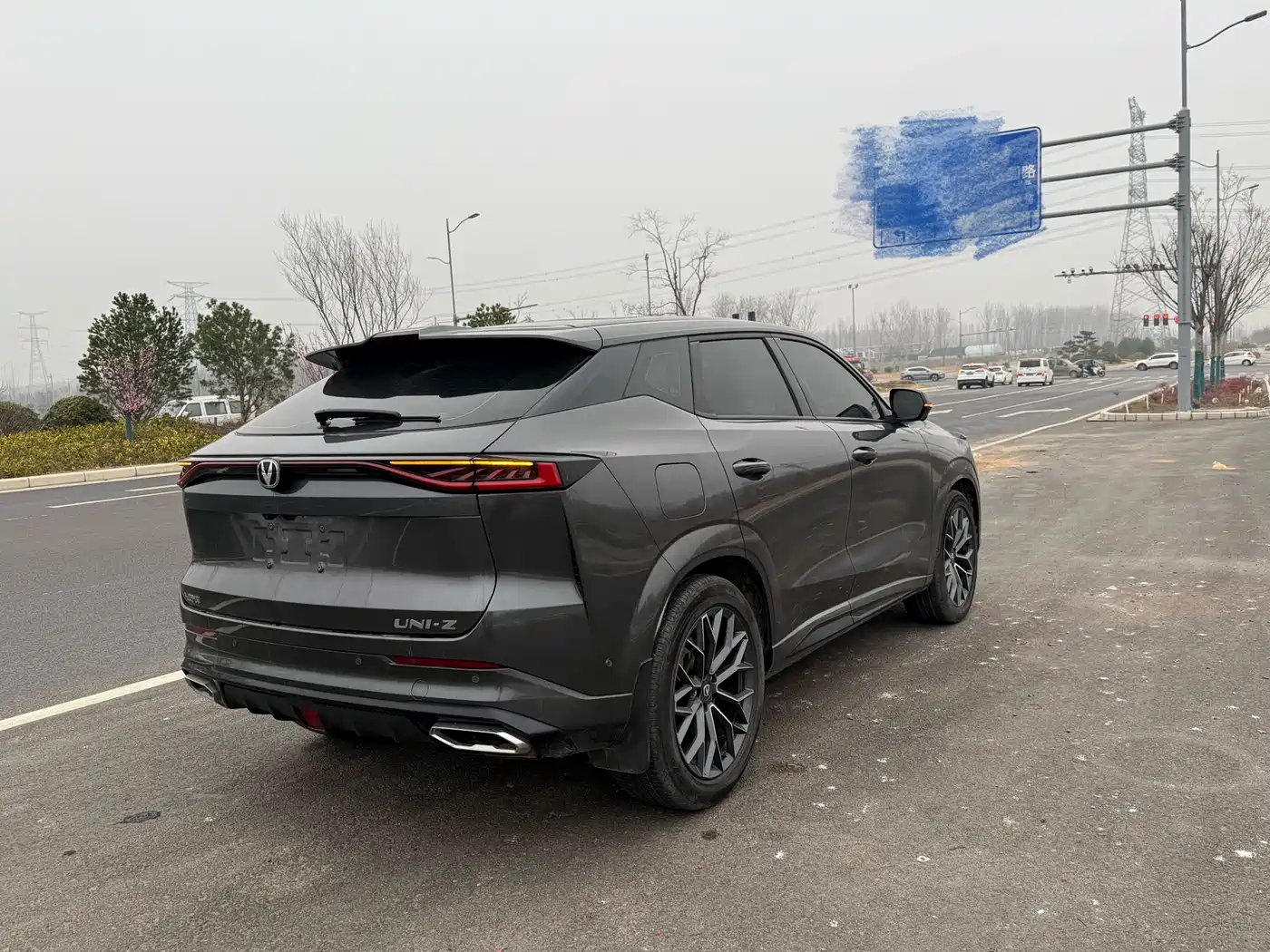 CHANGAN UNI Z NEW ENERGY