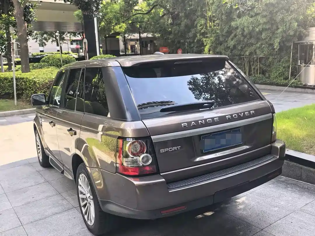 Фото 3 - Land Rover Range Rover Sport