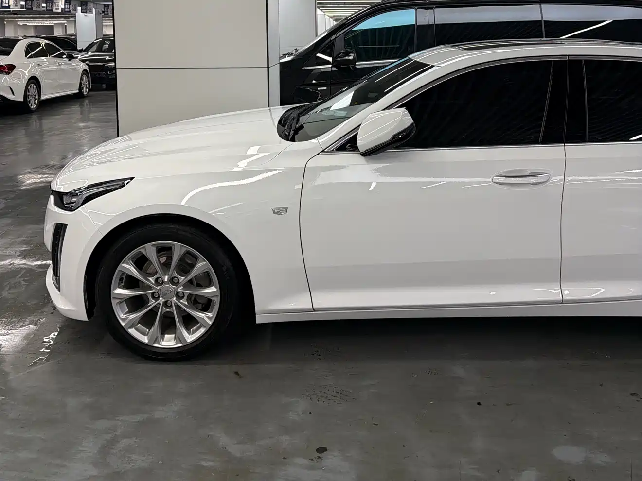 Cadillac CT5 2022 28T Luxury (Standard) фото 6
