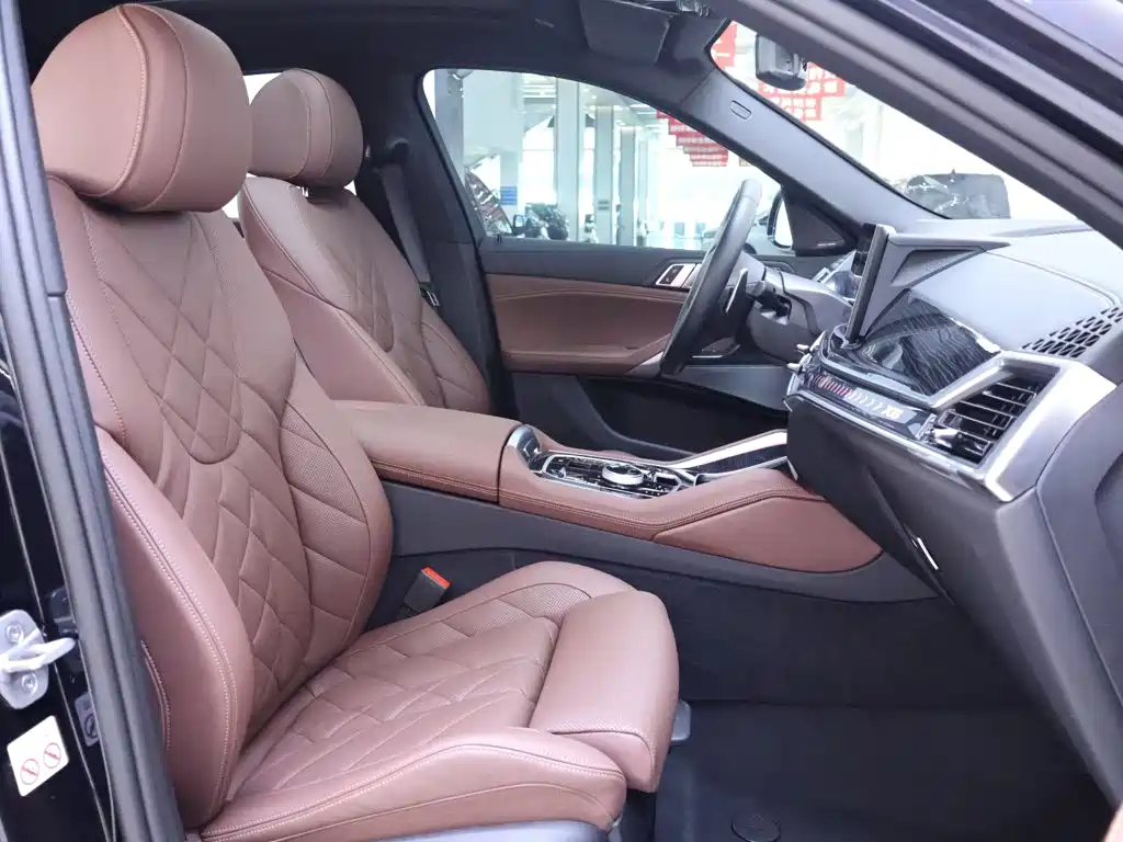BMW X6 2024 2023 xDrive40i M Sport Package
