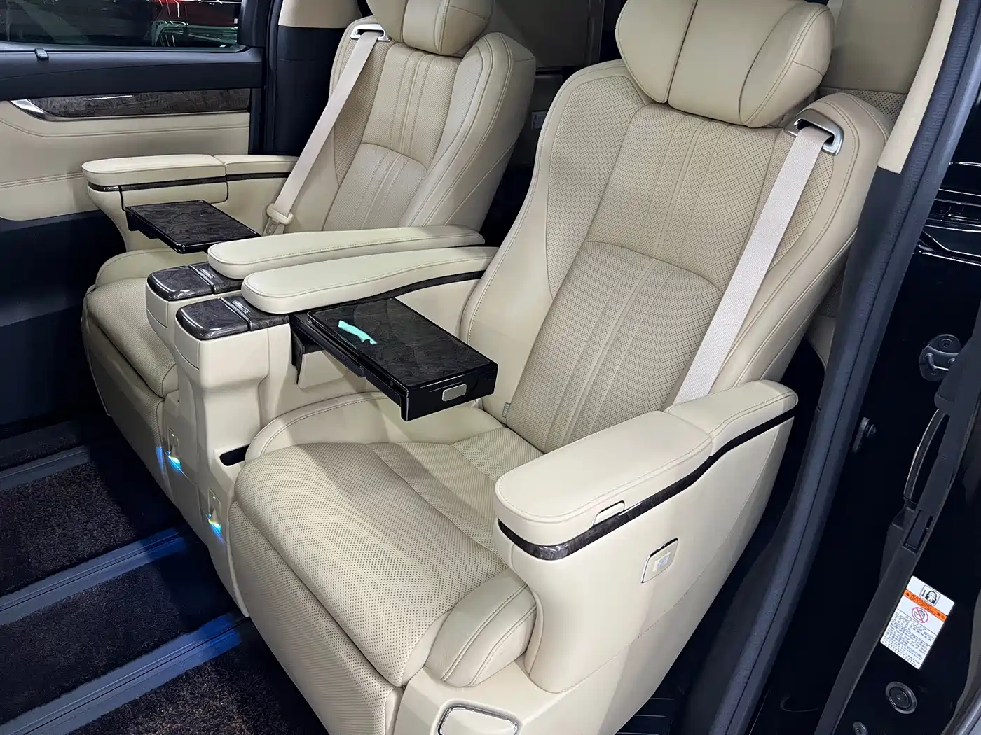 Toyota Vellfire 2021 2021 Crown Hybrid 2.5L HV Premium Edition