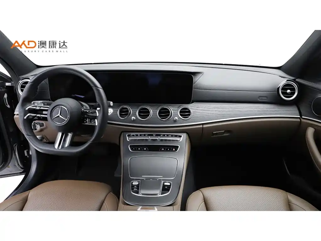 Mercedes-Benz E-Class New Energy 2022 E 350 e L Plug-in Hybrid Sports Sedan фото 5