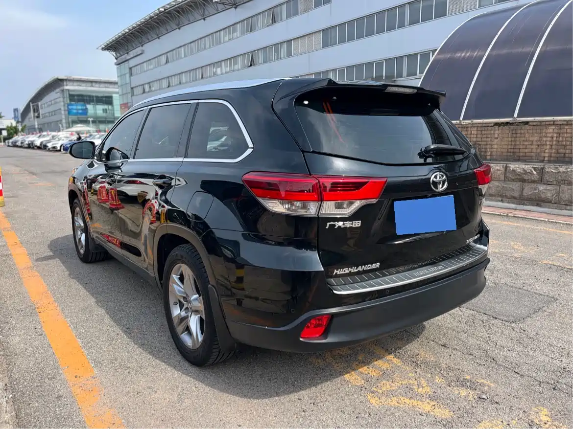 Toyota Highlander 2018 2.0T 4WD Premium 7-seater China VI фото 6