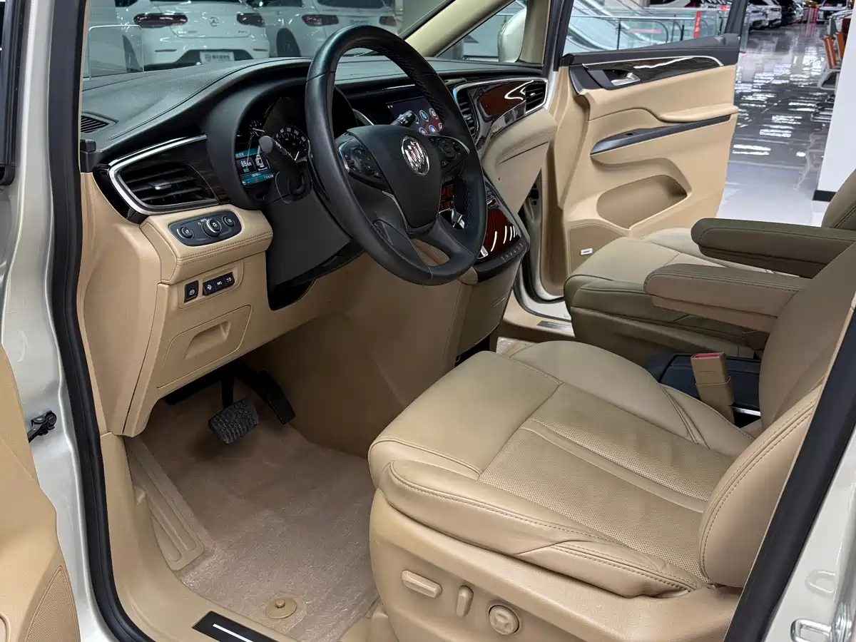 Buick GL8 2018 ES 28T Flagship Type China VI фото 8
