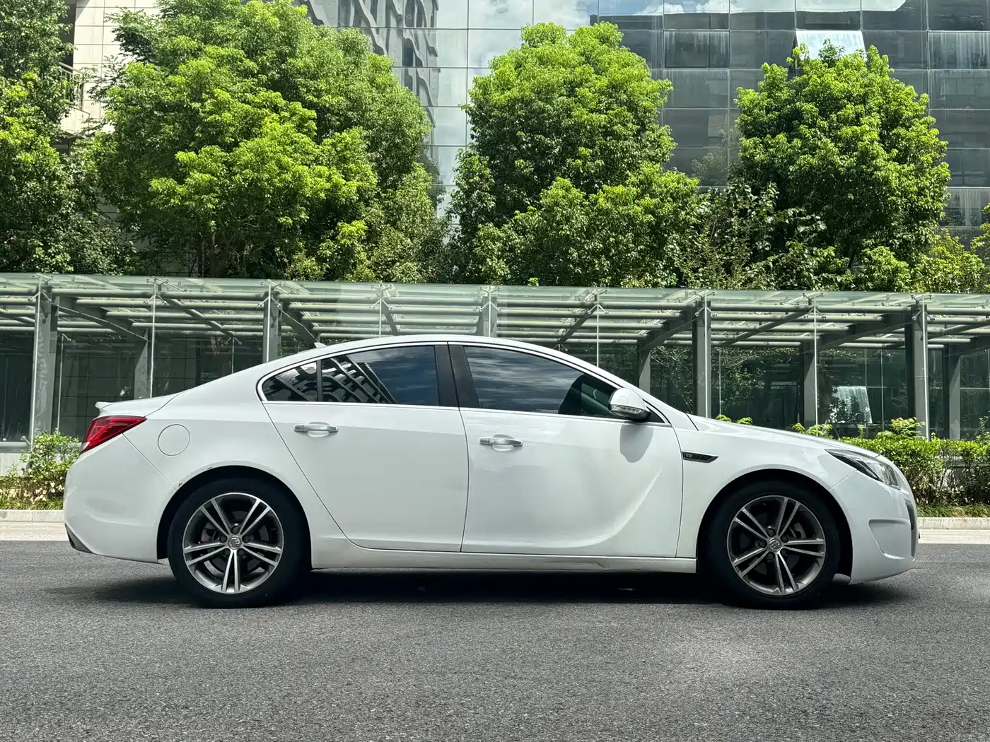 Фото 7 - Buick Regal