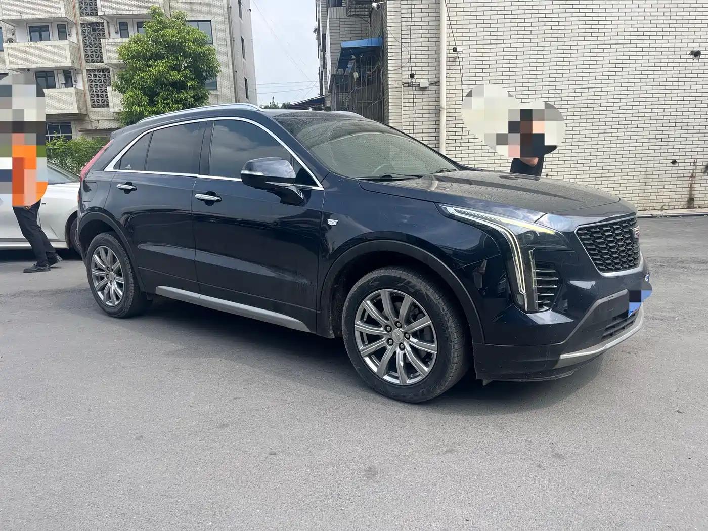 Cadillac XT4 2021 28T FWD Premium Edition фото 3