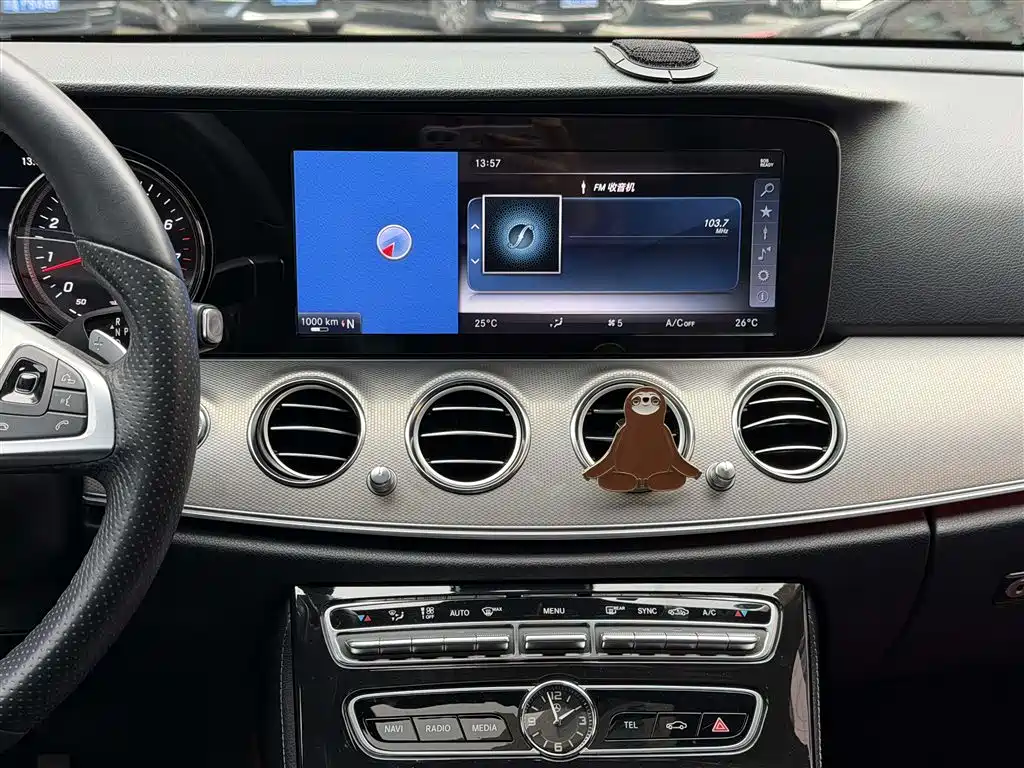 Mercedes-Benz E-Class 2017 E 200 Sport 4MATIC фото 20