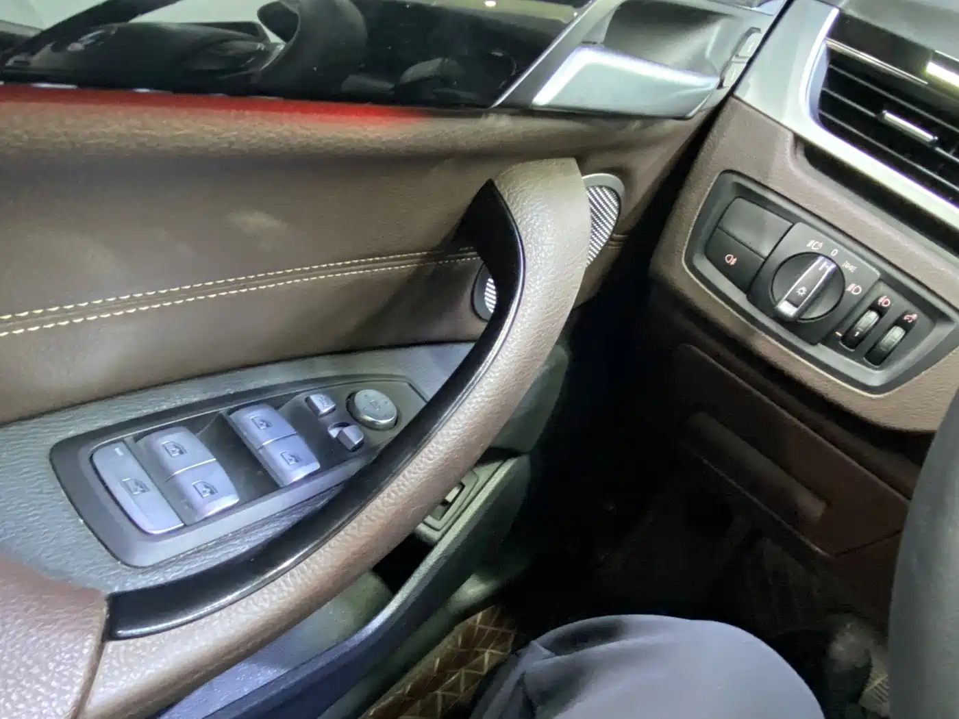 BMW X1 2022 sDrive20Li Fashion фото 17