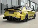 Фото 4 - Lynk & Co 03