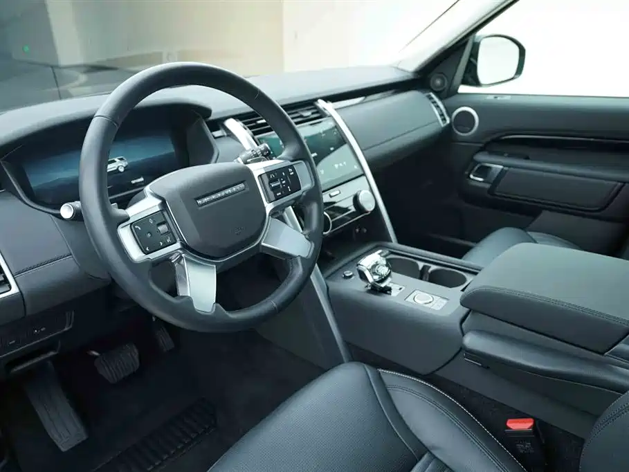 Land Rover Discovery 2024 Model 360PS S фото 10